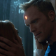 Wanda y Vision casi parecen estar jugando a los amantes condenados desde el principio del film